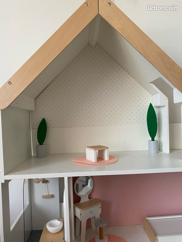 Maison de poupée (image 2)