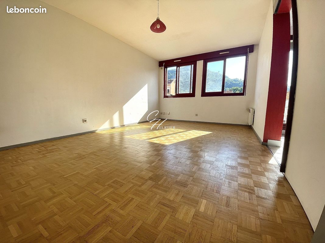 Appartement 1 pièce 32 m² · à Grenoble · 32 m² · 503 €/mois