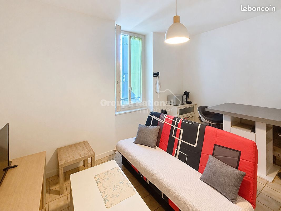 Appartement 1 pièce 17 m² · à Pierrelatte · 17 m² · 400 €/mois