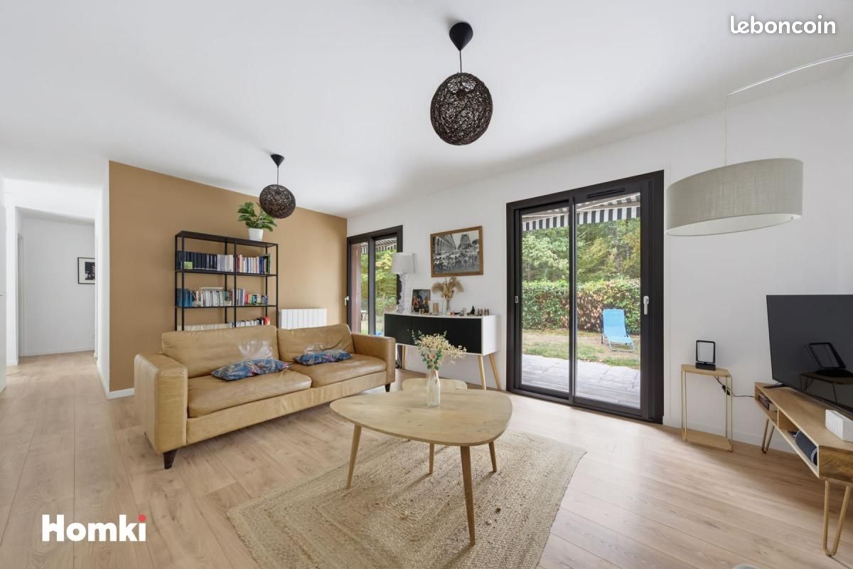 Maison 4 pièces 97 m² · à Saint-Selve · 97 m² · 329 900 €