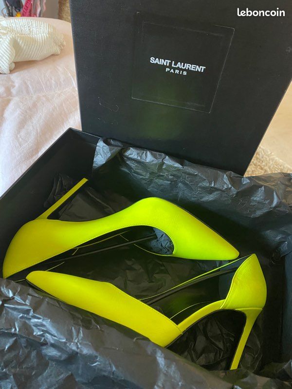 Escarpins Saint Laurent jaune fluo (image 4)