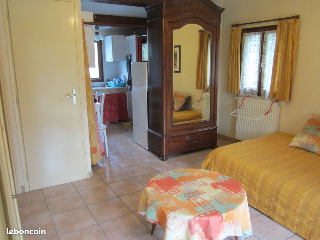 Appartement 1 pièce 25 m² · à Saint-Péray · 25 m² · 470 €/mois