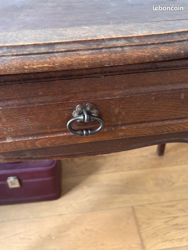 Bureau vintage en bois (image 3)