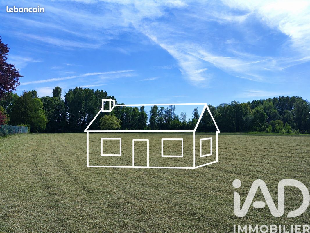 Terrain 6252 m² · à Courtisols · 6 252 m² · 49 000 €