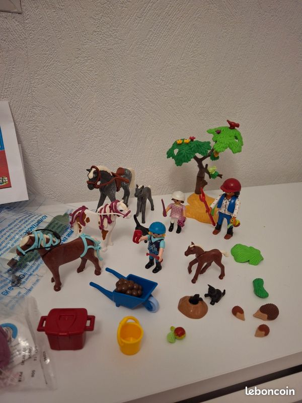 Playmobil calendrier ranch (image 2)