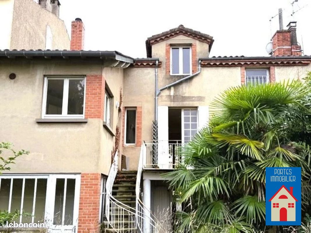 Maison 8 pièces 310 m² · à Albi · 310 m² · 360 000 €