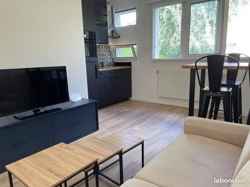 Appartement 1 pièce 23 m² · à Garches · 23 m² · 900 €/mois