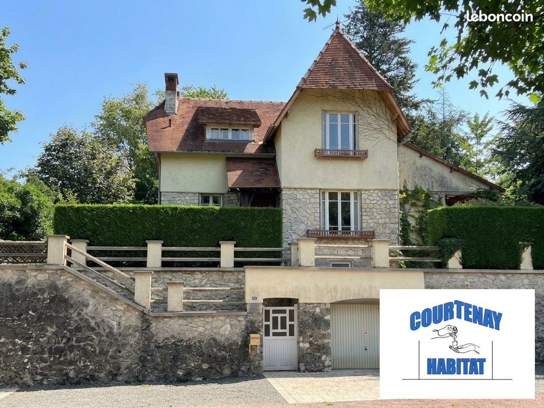 Maison 5 pièces 150 m² · à Savigny-sur-Clairis · 150 m² · 149 900 €