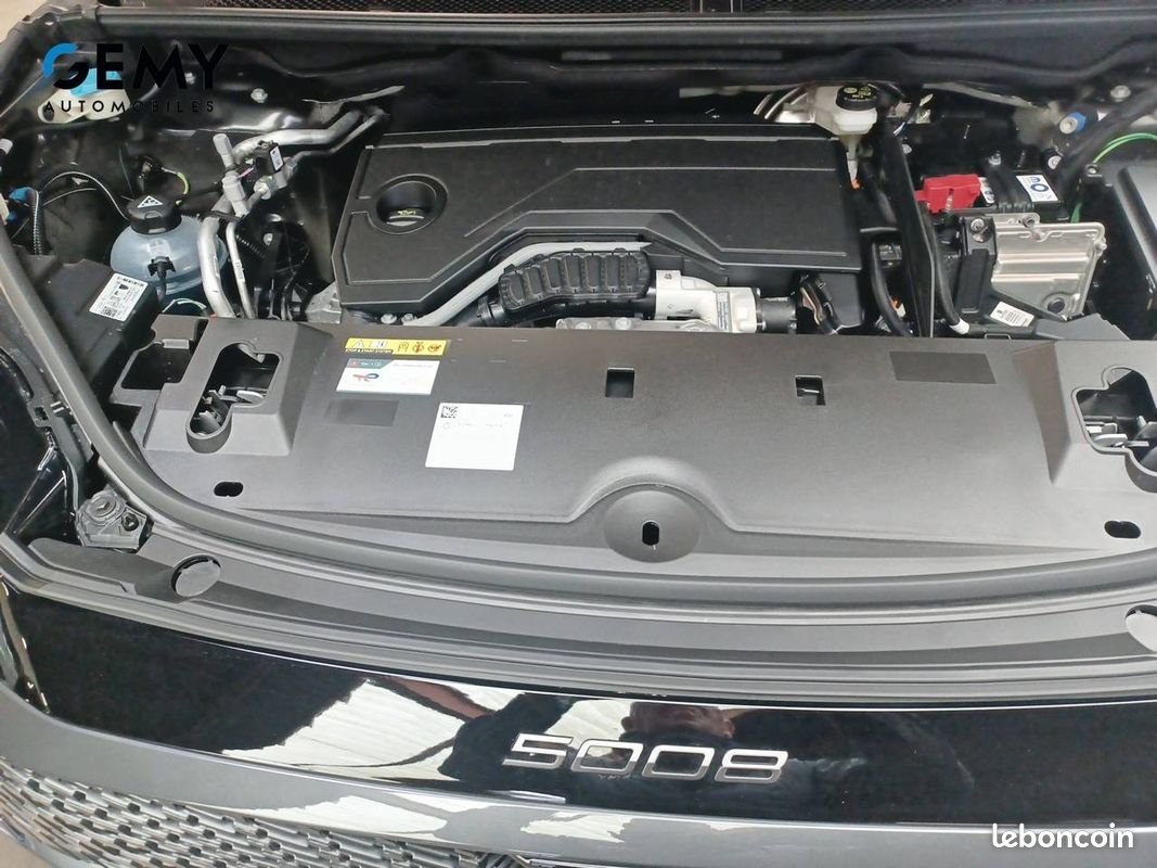 PEUGEOT 5008 Hybrid 145 - e DCS 6 GT - GARANTIE 8 ANS PEUGEOT CARE (image 13)