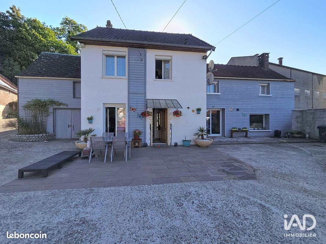 Maison 7 pièces 135 m² · à Bouttencourt · 135 m² · 173 000 €