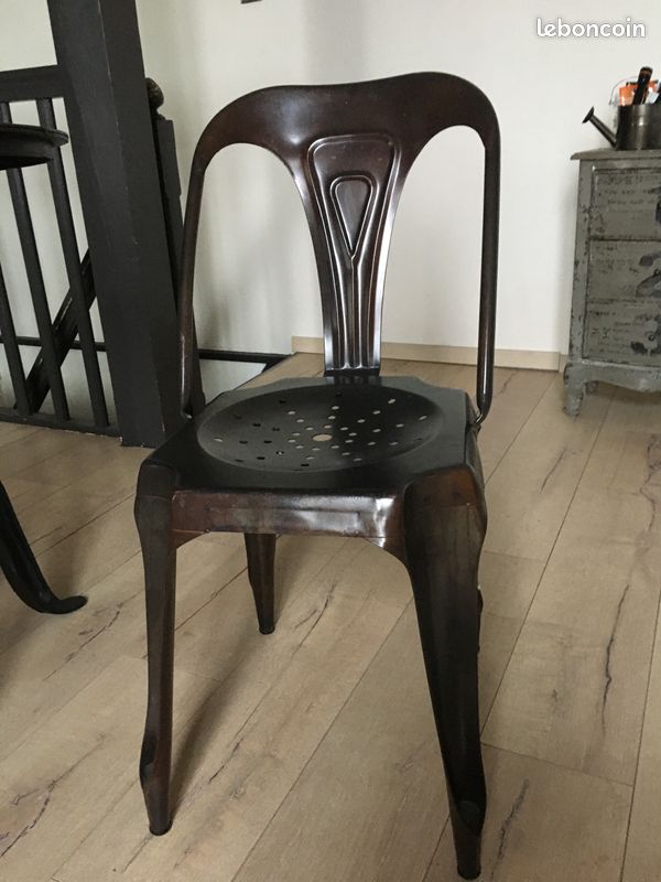 Chaise (image 1)