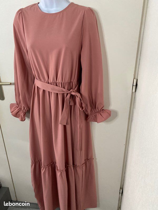 Robe longue manche longue neuf avec étiquette (image 3)