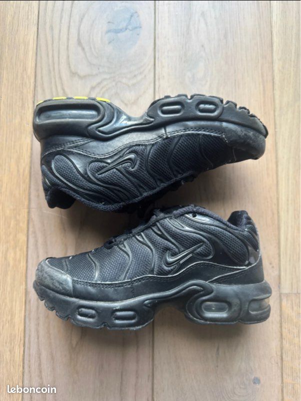 Nike TN Triple Black 🖤 (image 1)