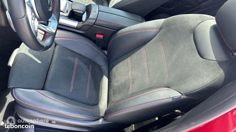 Mercedes Gla 200 d 150ch AMG Line 8G-DCT (image 19)
