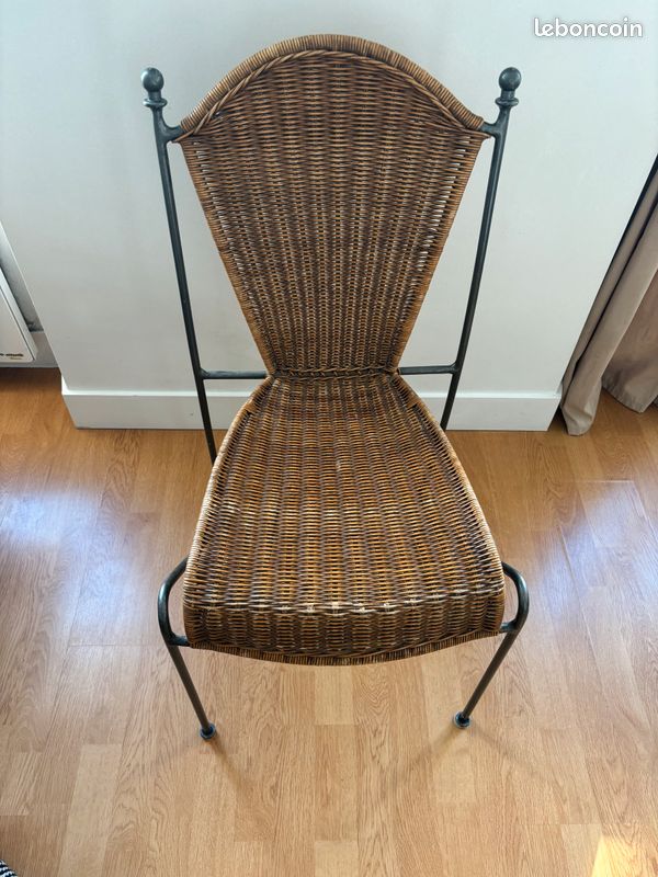 Chaises en osier et metal (image 2)