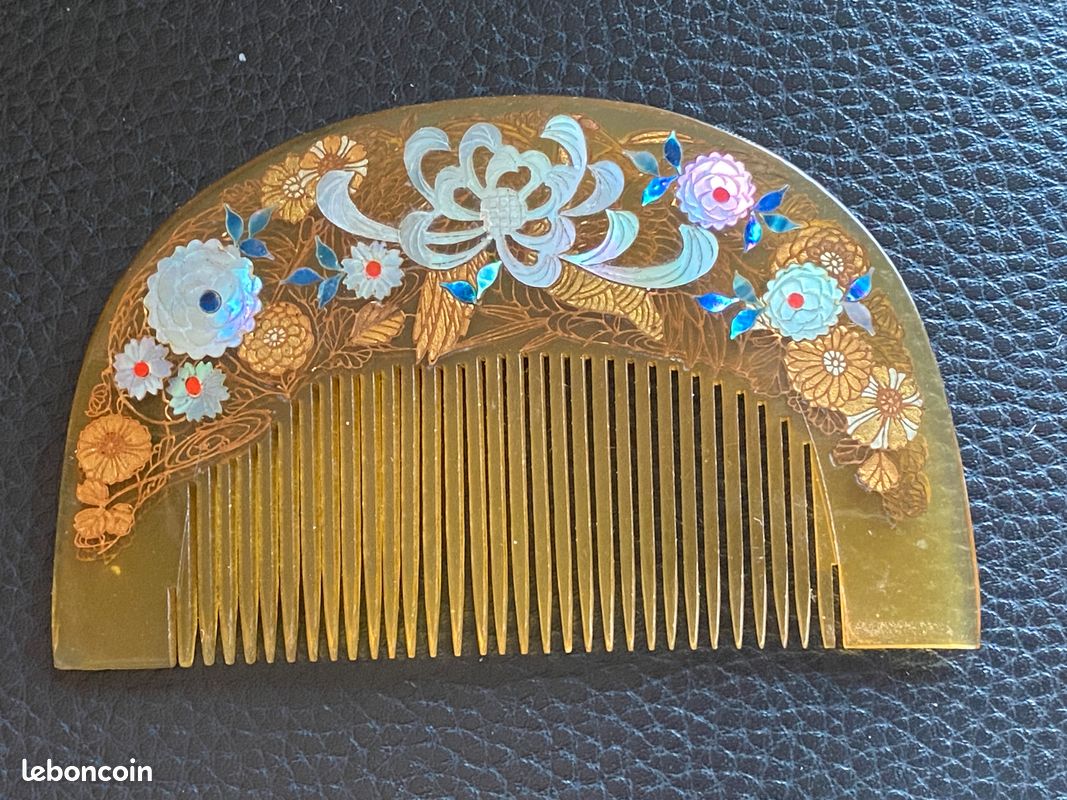 Peigne Kushi Kanzashi Japonais - Laque Dorée Makie - Bois - Vintage