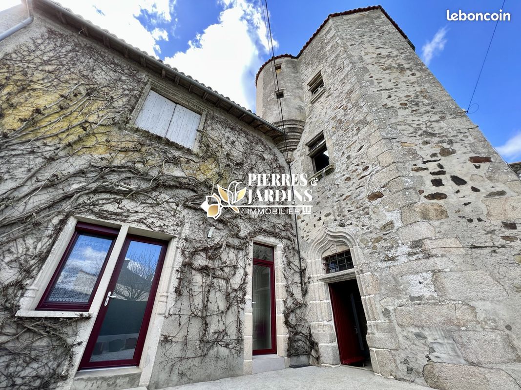 Maison 5 pièces 123 m² - Courlay 79440 (image 2)