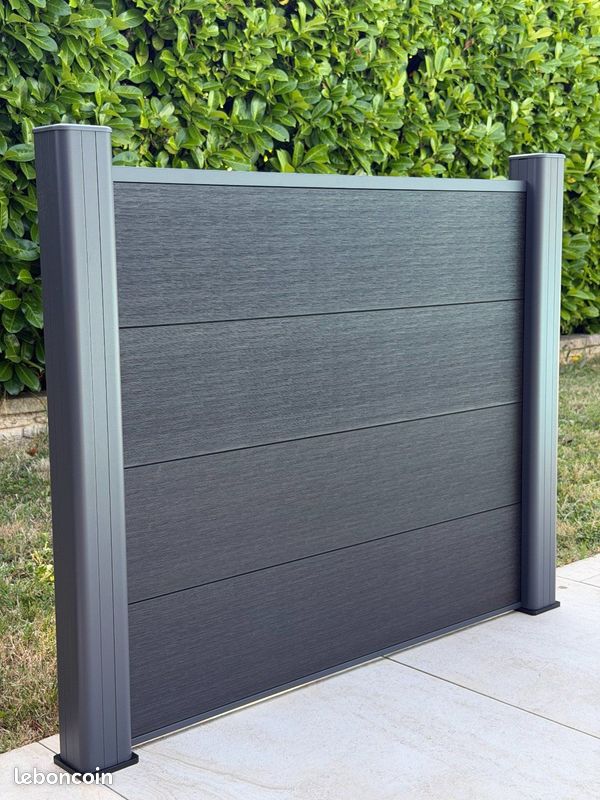 Clôture - Claustra - Palissade - Brise vue en bois composite & aluminium VERTEX®‌‌⁢⁪‍⁫⁪‍⁢⁢⁭⁬⁯‍⁯ (image 2)