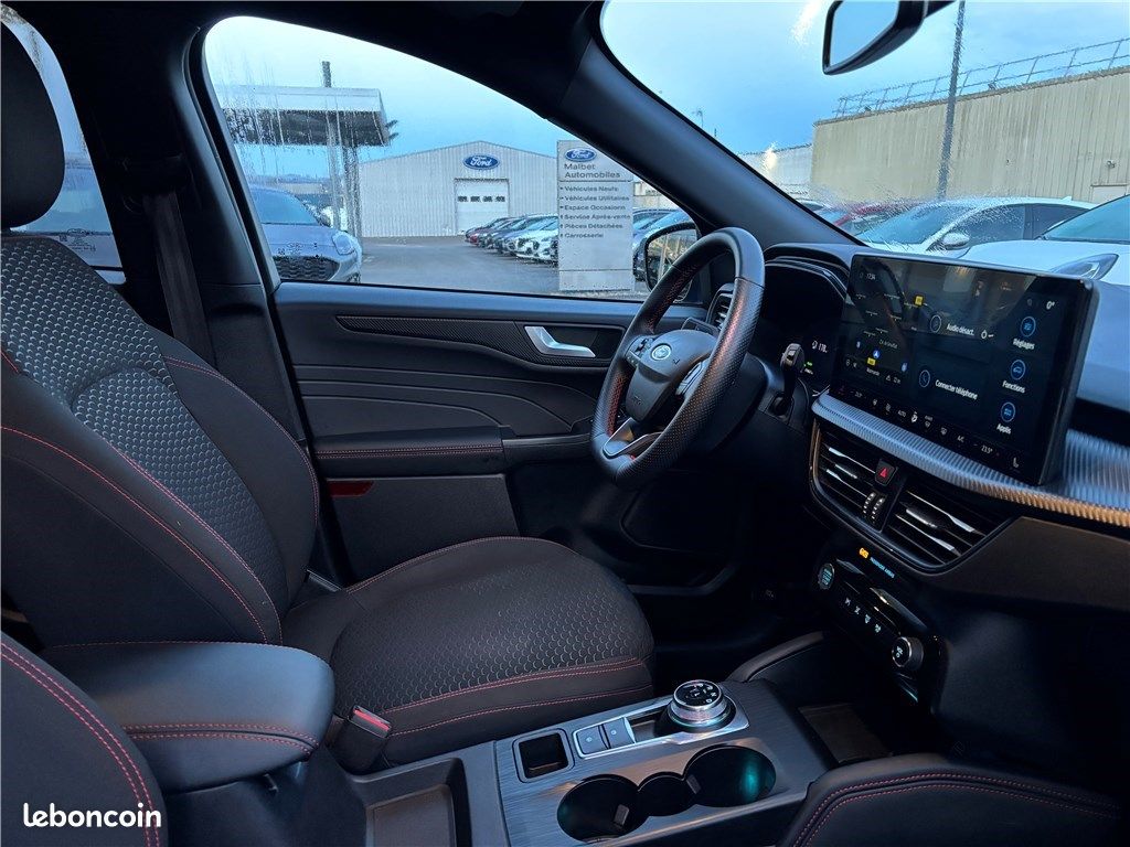 Ford Kuga III 2.5 DURATEC 180 CH FLEXIFUEL FHEV E85 POWERSHIFT ST-Line (image 26)