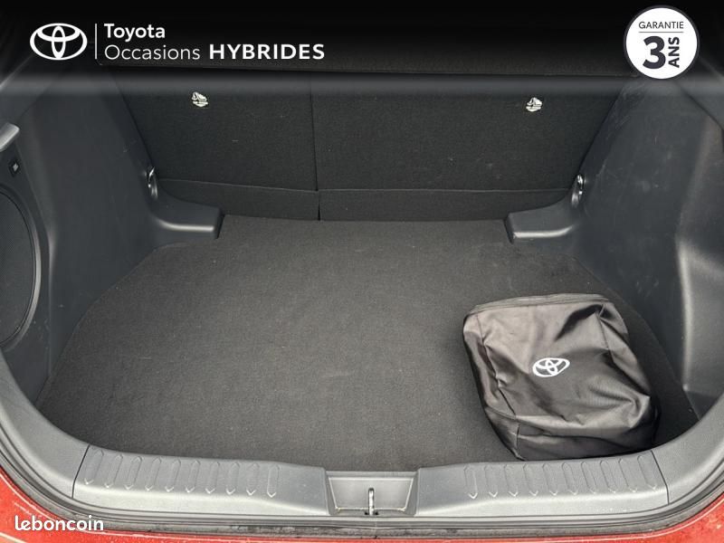 Toyota C-HR 1.8 Hybride 140ch Collection MY25 (image 2)
