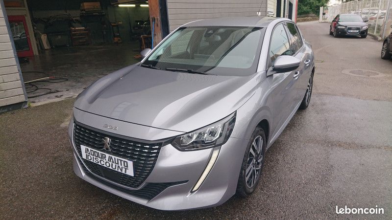 Peugeot 208 1.2 PURETECH 130CH S&S ROADTRIP EAT8 (image 1)