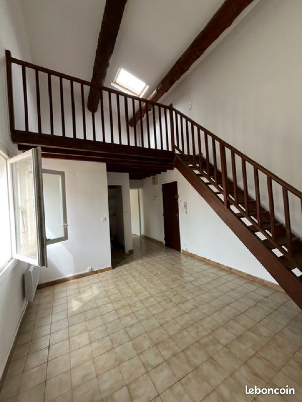 Appartement 3 pièces 45 m² · à Nîmes · 45 m² · 500 €