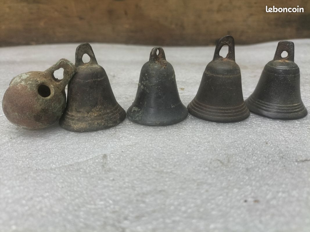 VÉRITABLE CLOCHE SONNETTE Ancienne de Comptoir d'hôtel EUR 26,00