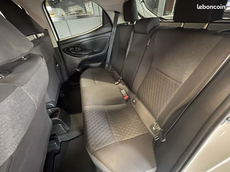 Toyota YARIS 70 VVT-I DESIGN 5P MY21 (image 10)