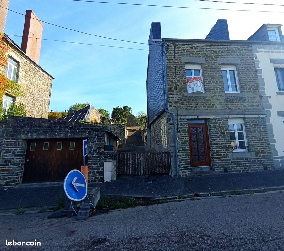 Maison 5 pièces 104 m² · à Condé-en-Normandie · 104 m² · 78 960 €