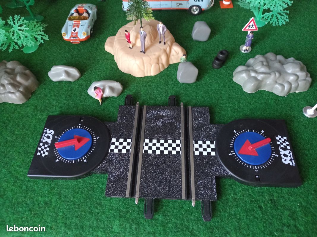circuit voitures électrique Corvette GT 350 compatible SCX/WRC/NINCO 1
