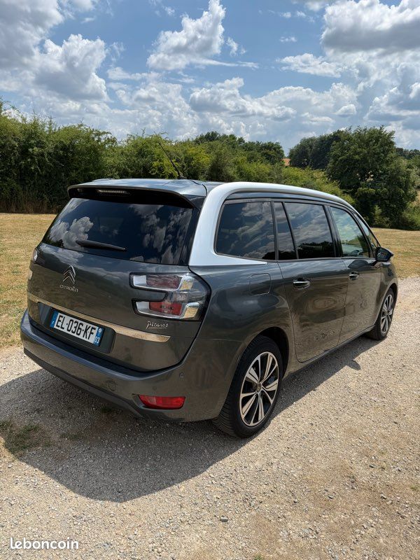 C4 grand Picasso 2.0 BlueHDI FAP 150cv boîte automatique 2017 (image 5)