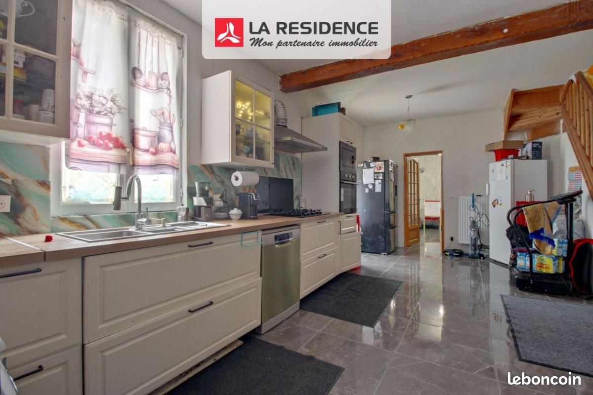 Maison 7 pièces 125 m² · à Saint-Étienne-du-Rouvray · 125 m² · 178 500 €