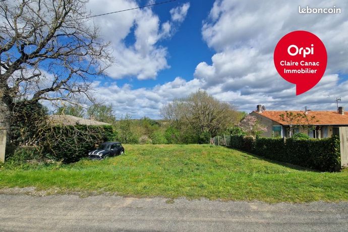 Terrain 1 351 m² Saix