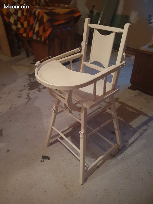 Chaise haute ancienne (image 3)