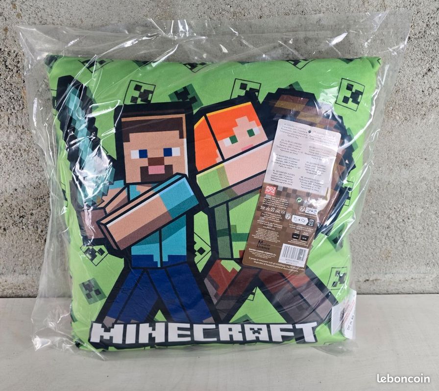 Coussin Minecraft 40x40 cm vert (image 1)