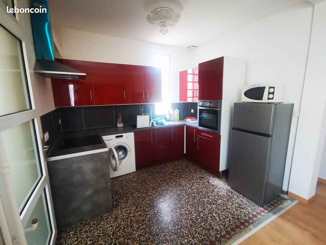 Appartement 2 pièces 45 m² · à Villeneuve-le-Roi · 45 m² · 990 €/mois
