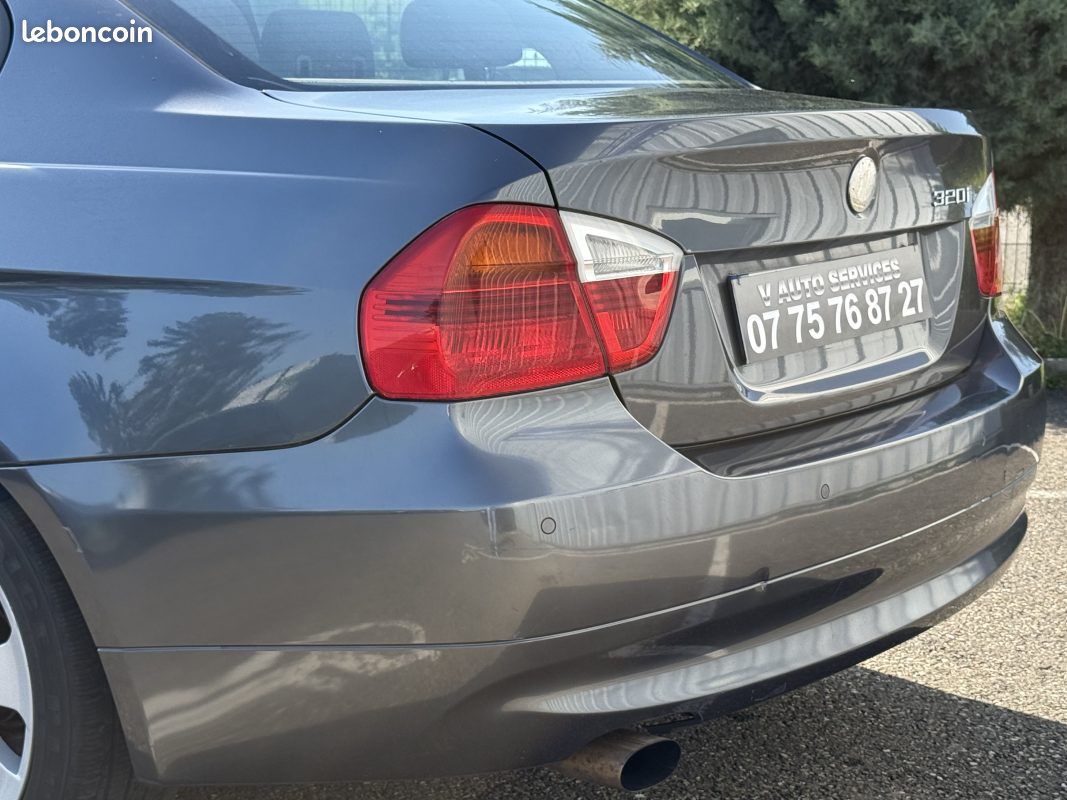 BMW Série 3 V (E90) 320i 150ch Sport Garantie 6 Mois (image 12)