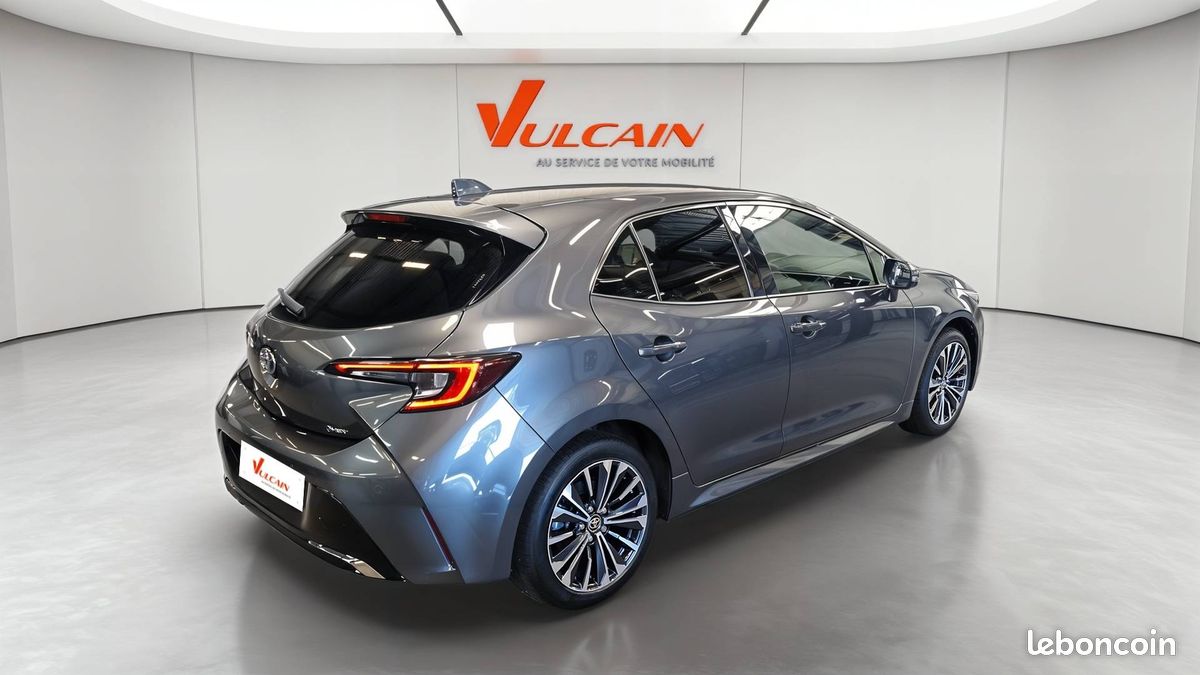 TOYOTA Corolla Hybride 140ch Design (image 5)