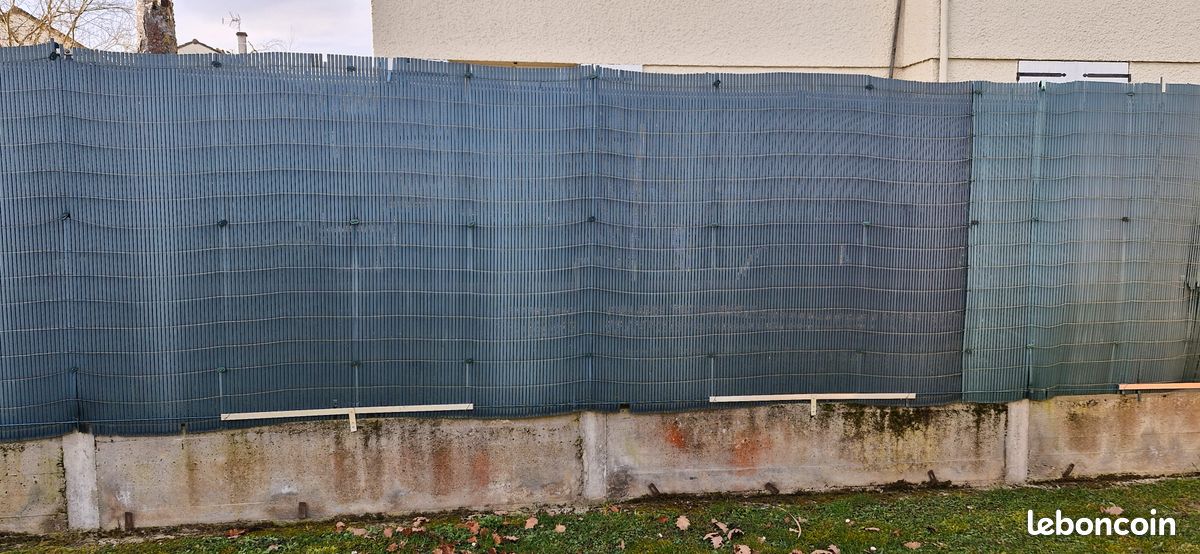 Canisse pvc 1.50 m (image 2)