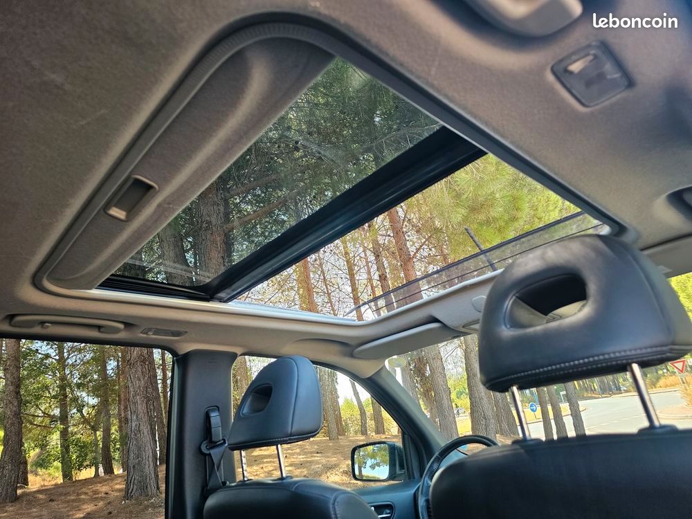 Nissan X-TRAIL 2.0 dCi 150 4X4 LE BVA 1ère Main (image 8)