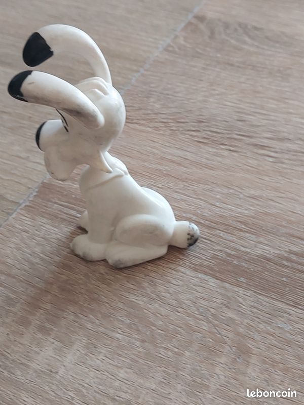 Lot de 2 figurines Idefix et Pollux (image 3)