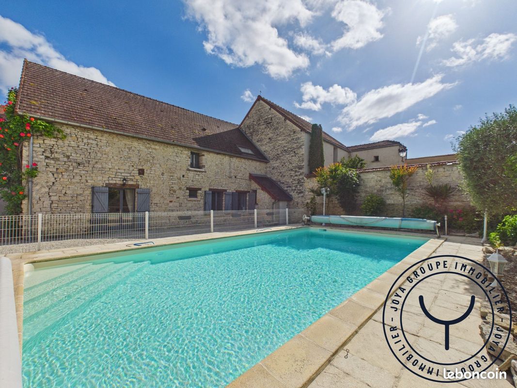 Maison 7 pièces 190 m² · à Landreville · 190 m² · 259 000 €