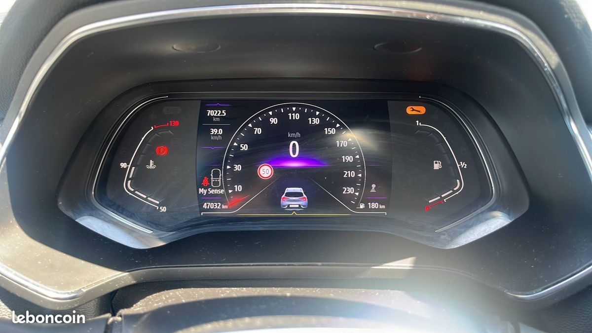 Renault captur tce 90 techno (image 14)