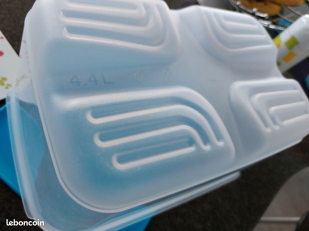 Tupperware 4.4l boîte au frais (image 2)