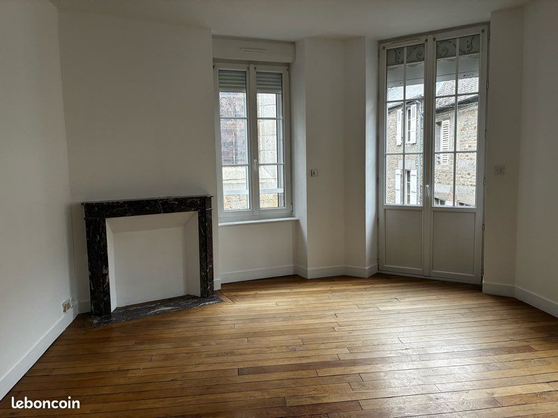 Appartement 4 pièces 75 m² · à Avranches · 74,8 m² · 670 €/mois