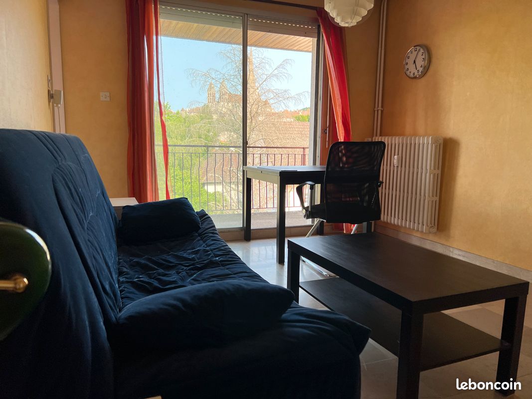 Appartement 1 pièce 27 m² · à Autun · 27 m² · 380 €
