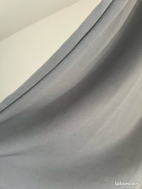 Robe (image 3)