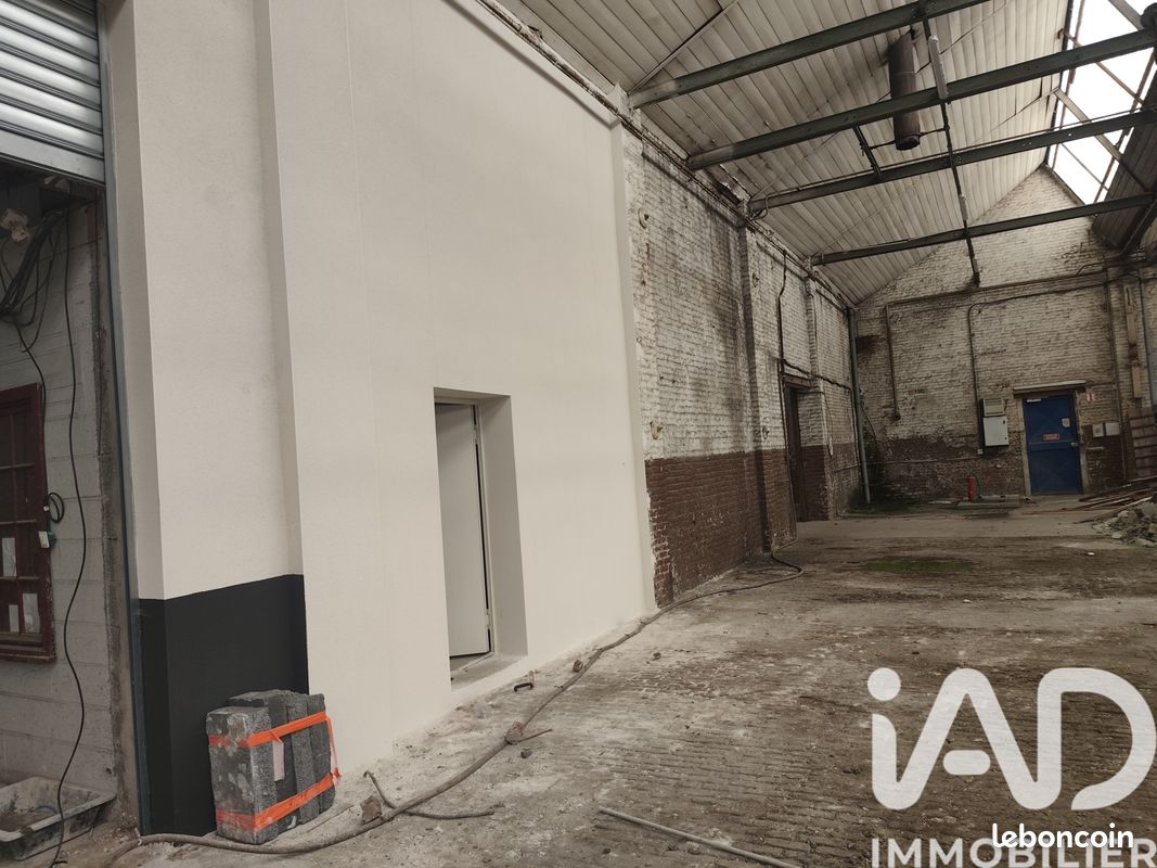 Parking 191 m² · à Roubaix · 191 m² · 135 000 €