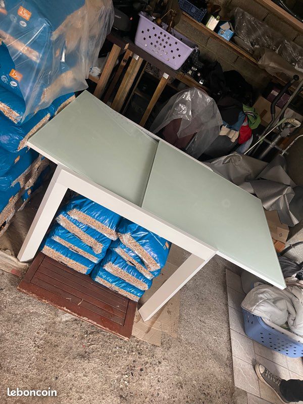 Table de salle à manger (image 3)