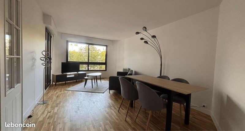 Appartement 2 pièces 46 m² · à Paris 18ème Arrondissement · 45,9 m² · 1 499 €/mois